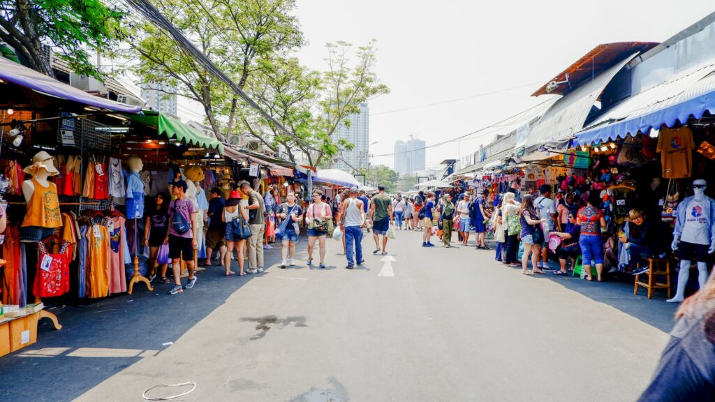 מקומות לקנות עבודות יד תאילנדיות בבנגקוק 3 JJ market